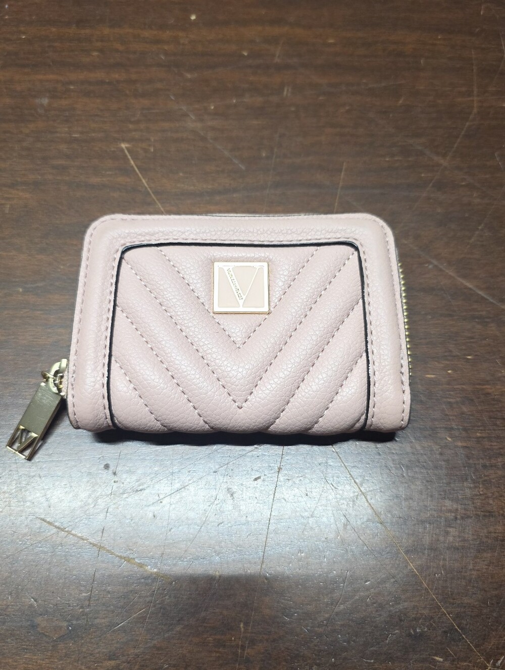 Victoria's Secret Light Blush Chevron Quilted Zip Wallet